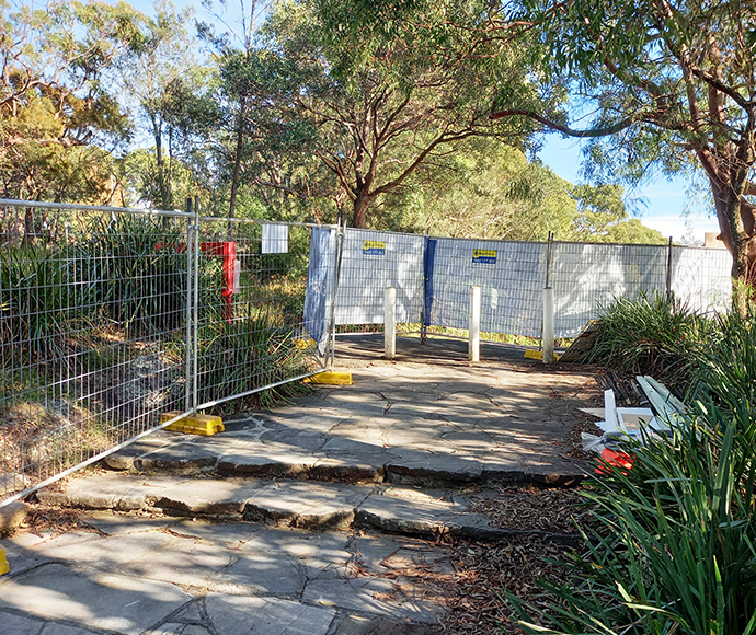 Site fencing is now in place at the West Head Lookout whilst works are undertaken