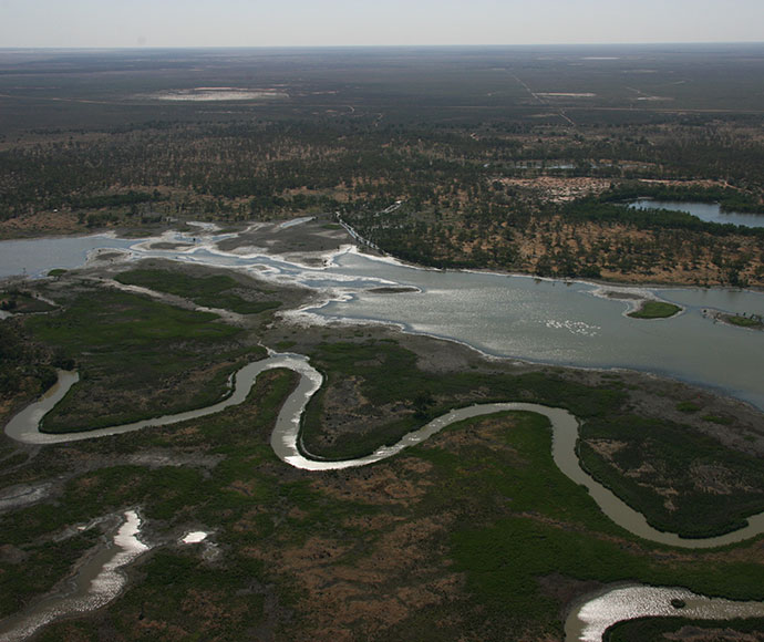 A view of the Lachlan River and Nerran Lake